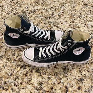 High Top Black Converse